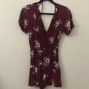 Red/maroon floral romper (XS)